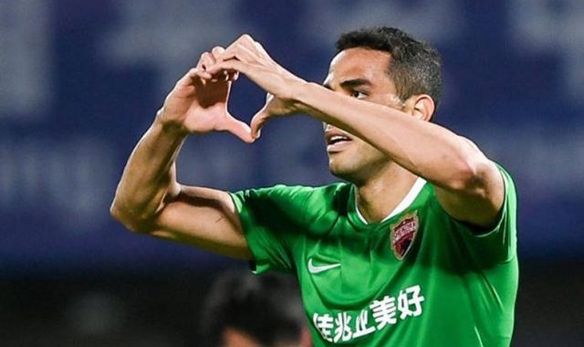 携手元敏诚反戈 张外龙：卡尔德克是中国球员榜样